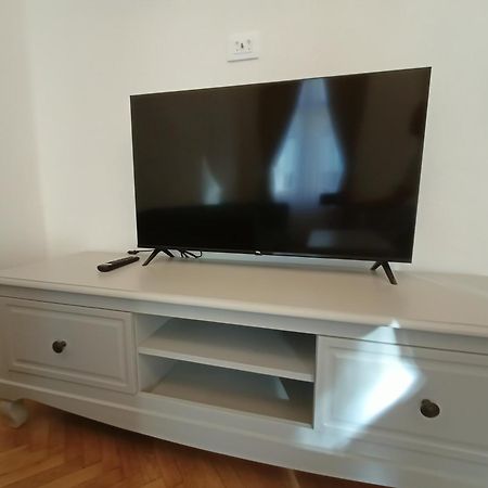 Garden Of Light Apartment Сибиу Экстерьер фото