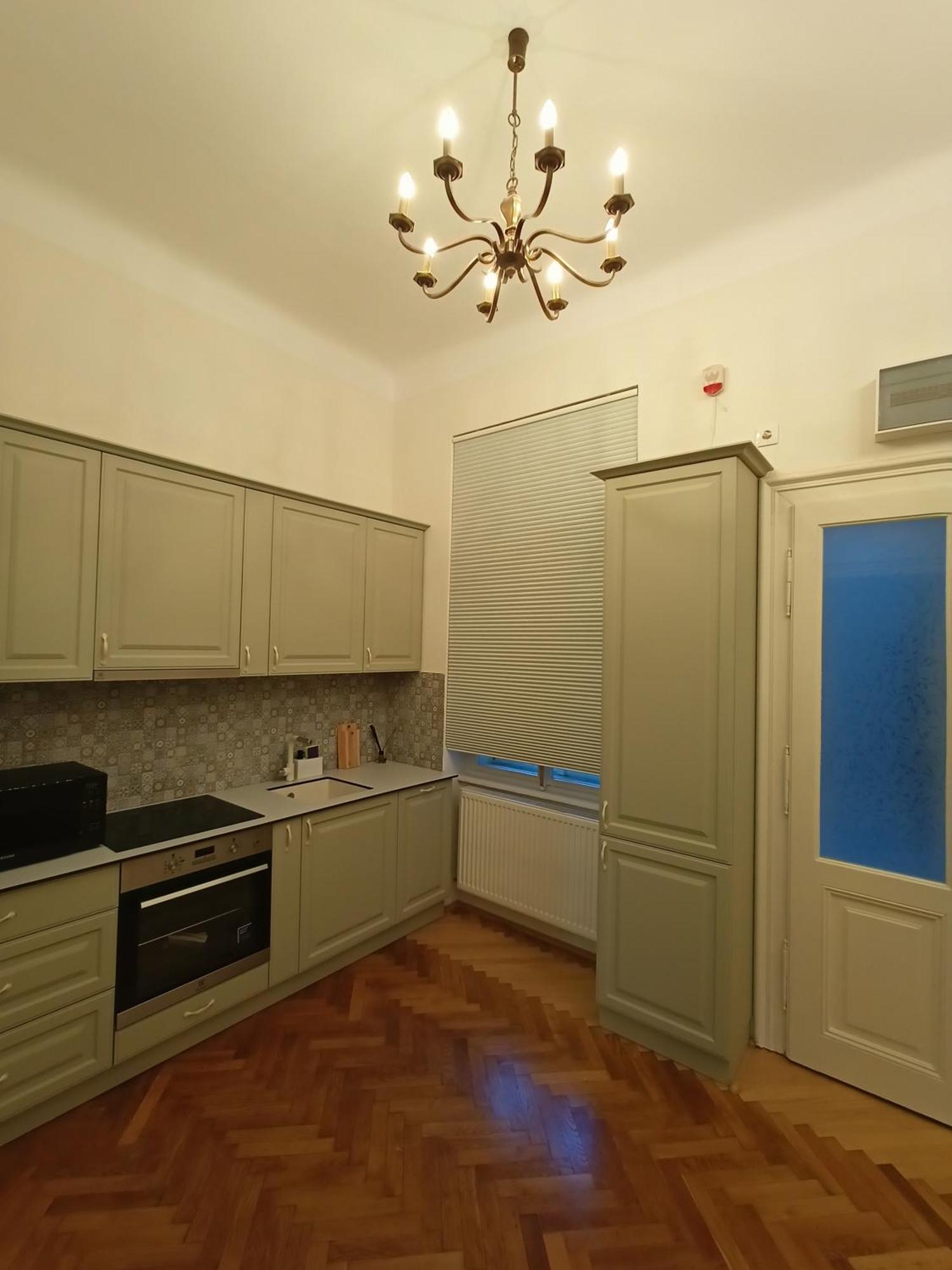Garden Of Light Apartment Сибиу Экстерьер фото